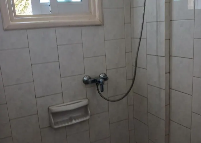 Denis Hotel